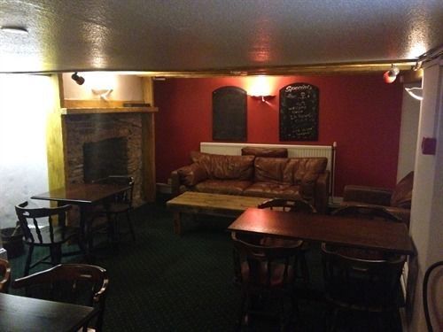 Harbour Moon Inn Looe Bagian luar foto